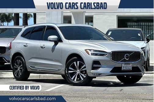 Silver Dawn 2023 Volvo XC60 Plus
