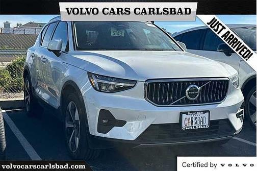 2025 Volvo XC40 Plus
