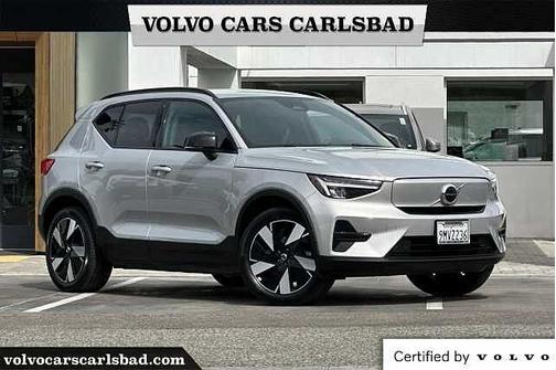 Silver Dawn 2024 Volvo XC40 Core