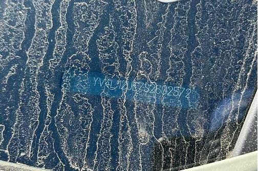 2025 Volvo XC40 Plus