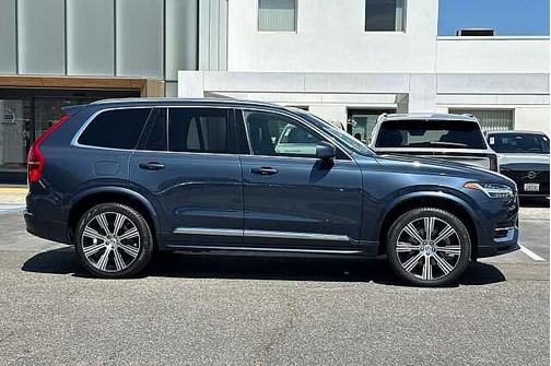 Denim Blue 2023 Volvo XC90