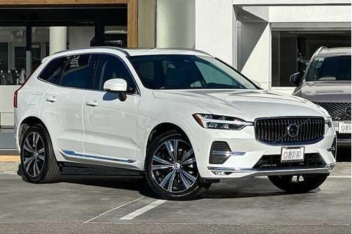 2023 Volvo XC60 Plus