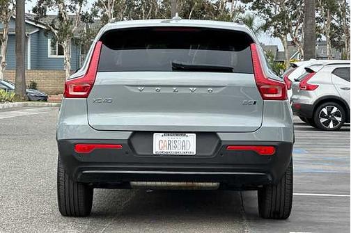 Vapour Grey 2026 Volvo XC40 Plus