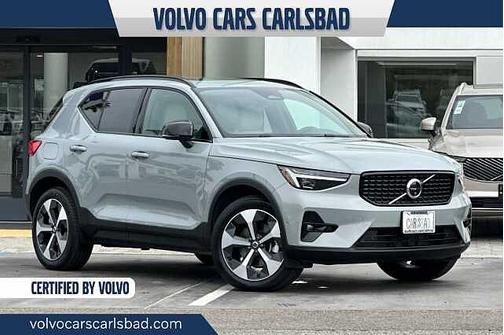 Vapour Grey 2026 Volvo XC40 Plus