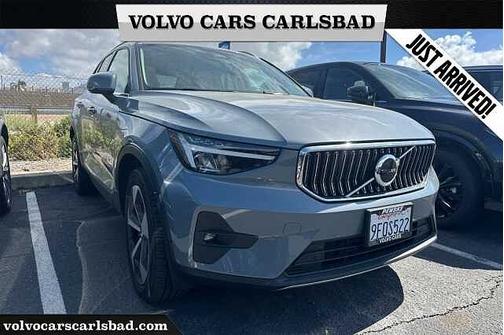 2023 Volvo XC40 Plus