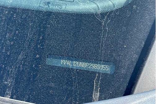 2023 Volvo XC40 Plus