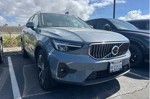 2023 Volvo XC40 Plus