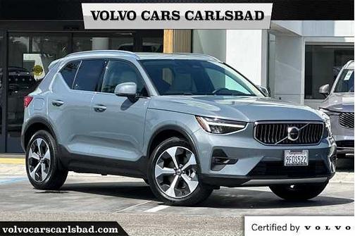 Thunder Grey 2023 Volvo XC40 Plus