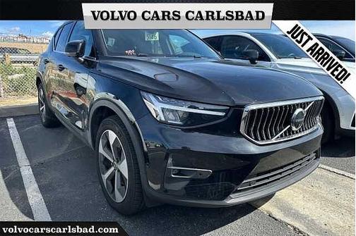 2025 Volvo XC40 Plus