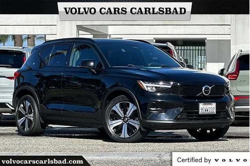 2023 Volvo XC40 Core