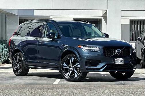 2023 Volvo XC90 Plus