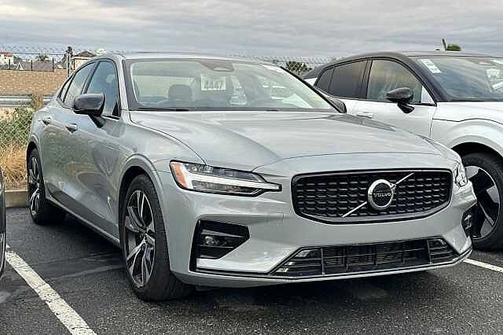 2024 Volvo S60 Core