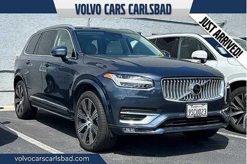 Denim Blue 2025 Volvo XC90 Plus