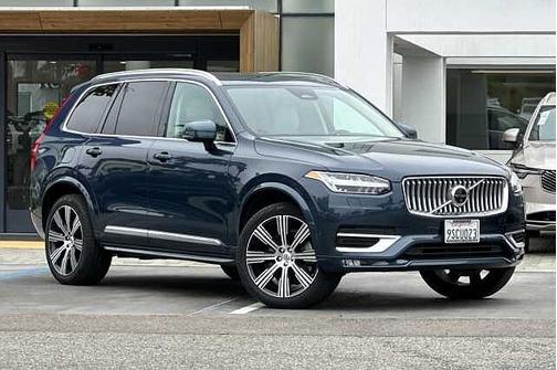 Denim Blue 2025 Volvo XC90 Plus