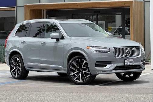 2025 Volvo XC90 Plus