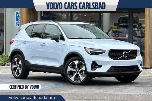 Cloud Blue 2026 Volvo XC40 Plus