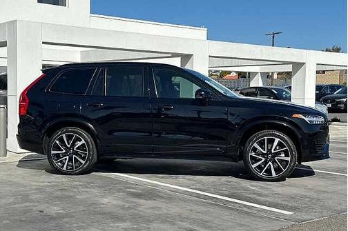 2023 Volvo XC90 