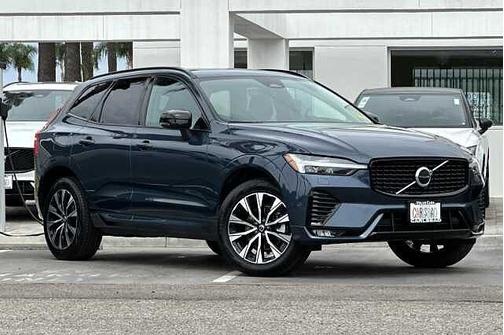 Denim Blue 2025 Volvo XC60 Core