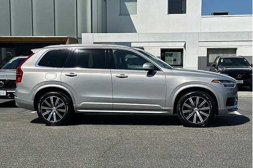 2023 Volvo XC90 Core
