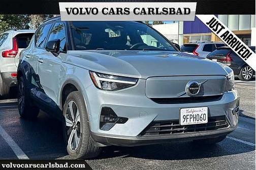 2023 Volvo XC40 Plus