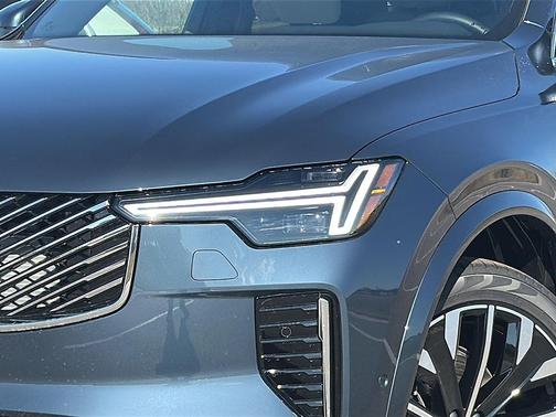 2026 Volvo XC90 Plus, B6 AWD Gas (mild hybrid), Gasoline, Bright, 7 Seats