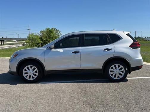 2020 Nissan Rogue S