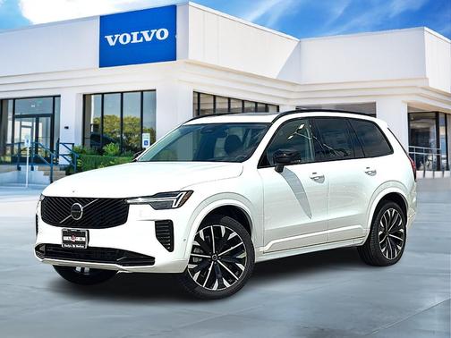 Crystal White Pearl 2026 Volvo XC90 B6 Ultra Dark Theme 6-Seater