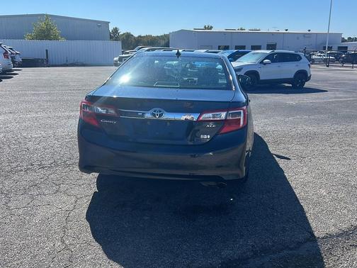 2014 Toyota Camry Hybrid XLE