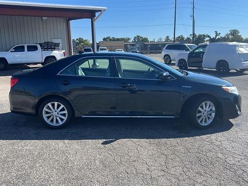 2014 Toyota Camry Hybrid XLE