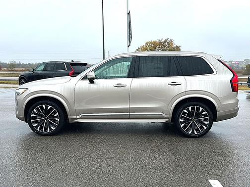 2026 Volvo XC90 B6 Ultra 6-Seater