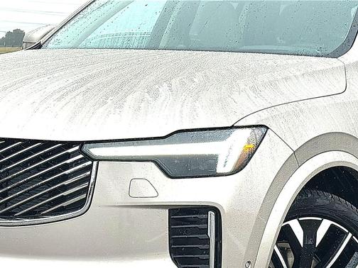 2026 Volvo XC90 B6 Ultra 6-Seater