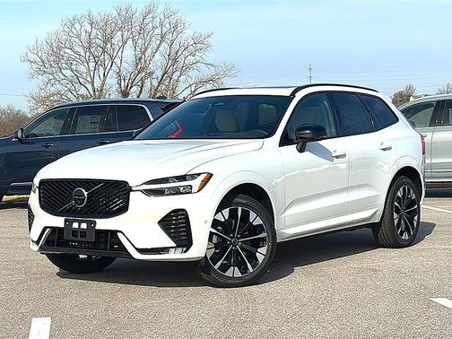 2026 Volvo XC60 B5 Plus