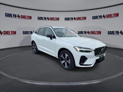 2024 Volvo XC60 Recharge Plug-In Hybrid T8 Plus Dark Theme