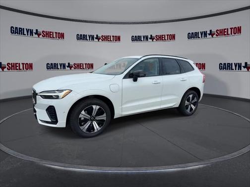 2024 Volvo XC60 Recharge Plug-In Hybrid T8 Plus Dark Theme