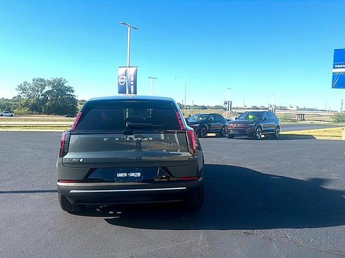 Forest Lake 2027 Volvo EX60 Twin Motor Ultra