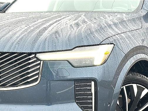 2026 Volvo XC90 B6 Ultra 7-Seater