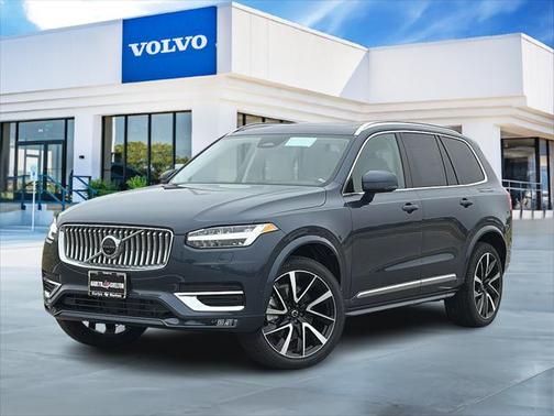 2025 Volvo XC90 B6 Plus 7-Seater