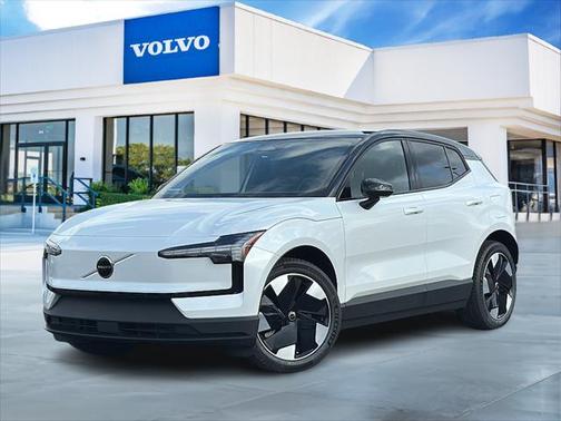 2025 Volvo EX30 Twin Motor Plus