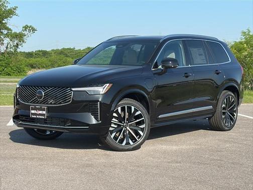 2025 Volvo XC90 Plug-In Hybrid T8 Plus 7-Seater
