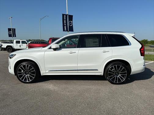 2025 Volvo XC90 B6 Ultra