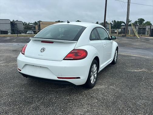 2019 Volkswagen Beetle 2.0T S
