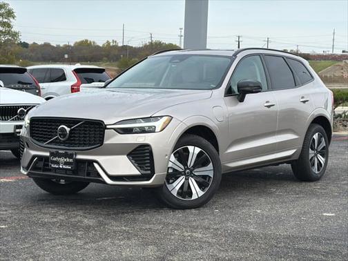 2024 Volvo XC60 Recharge Plug-In Hybrid T8 Plus Dark Theme
