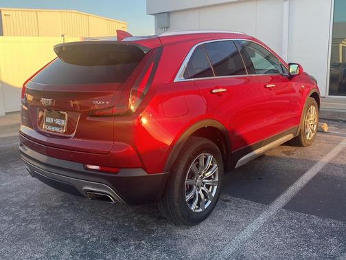 2019 Cadillac XT4 Premium Luxury