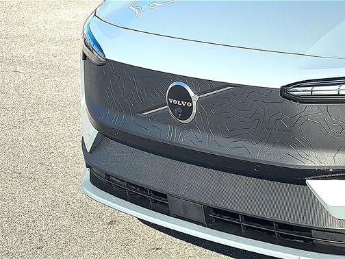 2026 Volvo EX30 Cross Country Ultra, Twin Motor Performance, Fully electric