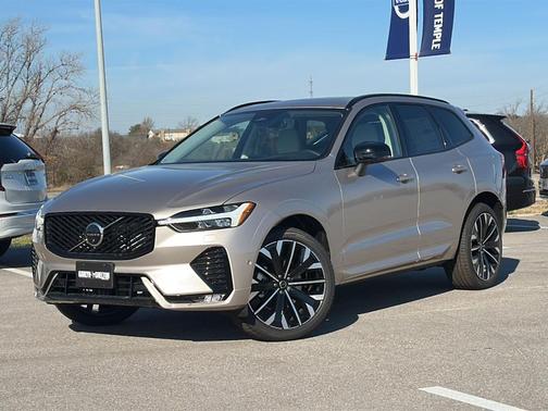 2026 Volvo XC60 B5 Ultra