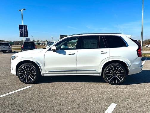 2026 Volvo XC90 Plus, B6 AWD Gas (mild hybrid), Gasoline, Bright, 7 Seats