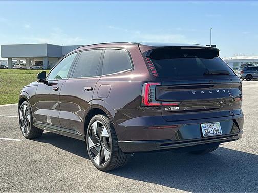 2025 Volvo EX90 Twin Motor Performance Ultra 6-Seater