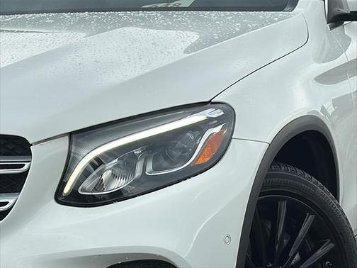 2019 Mercedes-Benz GLC 300 Base