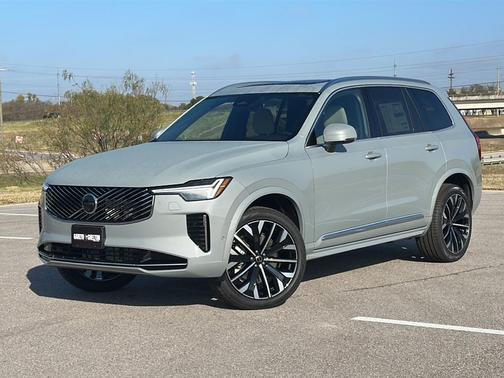 2026 Volvo XC90 B6 Plus 7-Seater