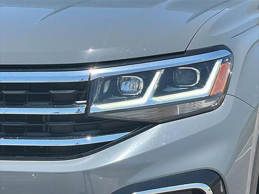 2020 Volkswagen Atlas Cross Sport 3.6L V6 SEL R-Line